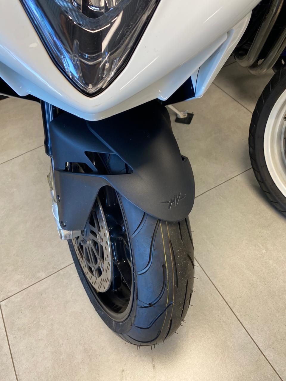 2014 model MV675 F3 Tre Pistoni