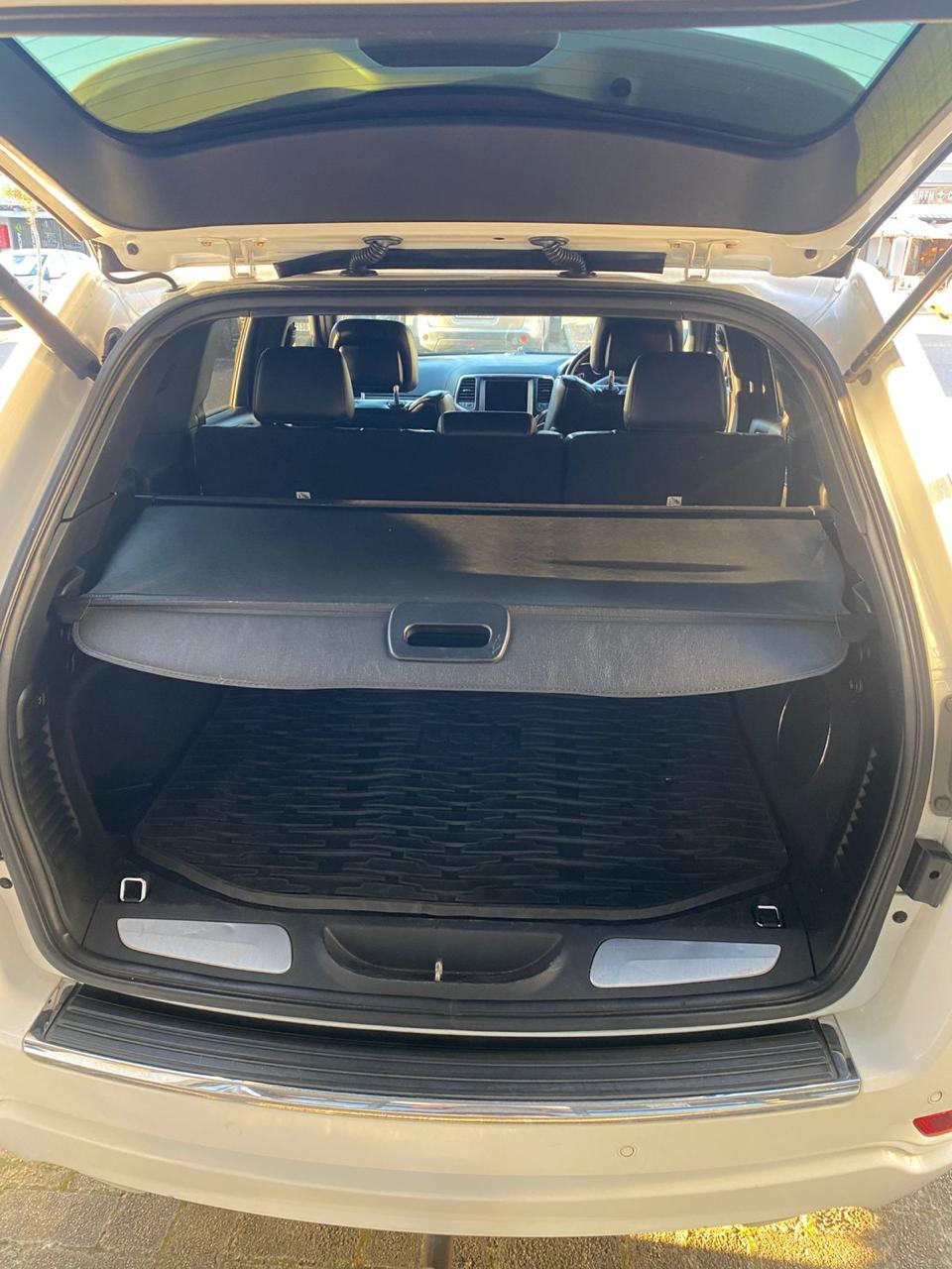 2015 Jeep Grand Cherokee Overland 4x4 V6 Petrol: