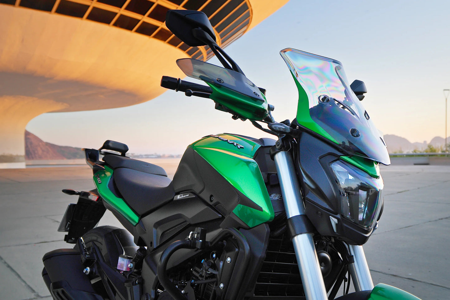 Bajaj Dominar 400