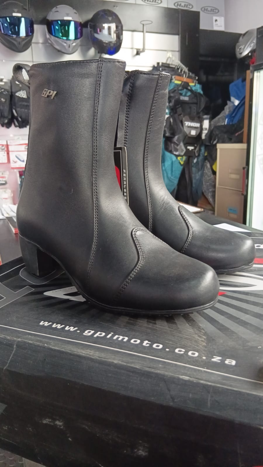 GPI Moto Fearless Ride Ladies Boots (S.A Size 4)