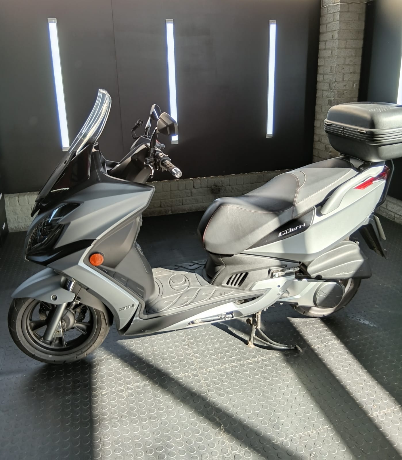 2022 Kymco G-Dink 300i ABS