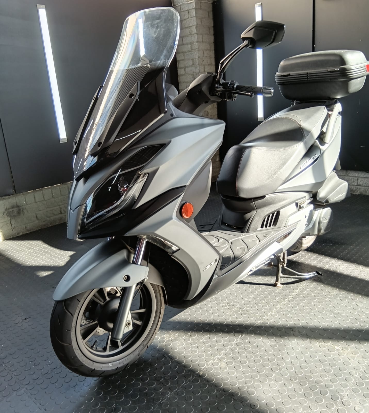 2022 Kymco G-Dink 300i ABS