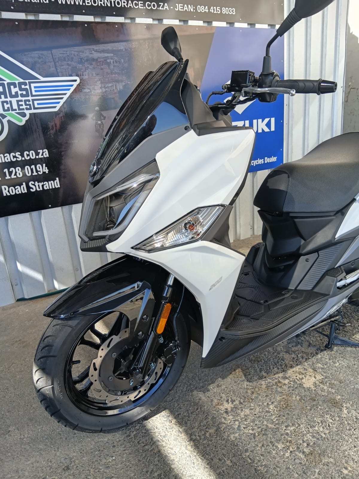 2026 SYM Jet 200cc, Only 817 km, Pristine Condition
